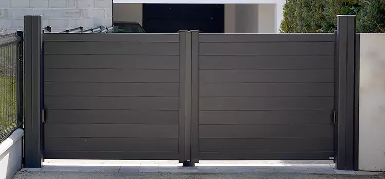 Common Residential Gate Issues We Resolve in Five Corners, WA